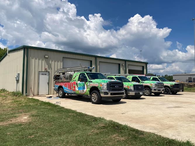 Frog Wash Pressure Washing in Beaumont, TX