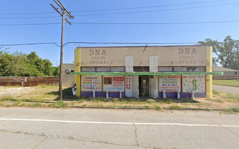 DNA Urban Outlet