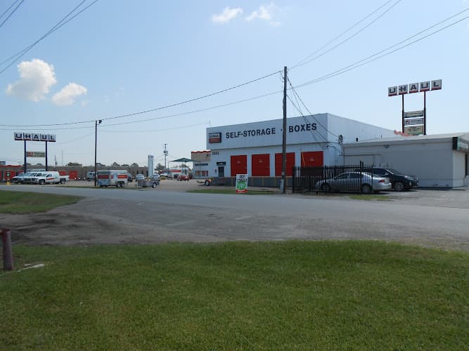 U-Haul Moving & Storage at I-10 and College