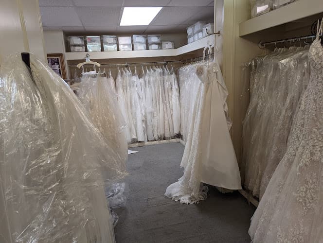 Genie's Bridal & Formal Boutique