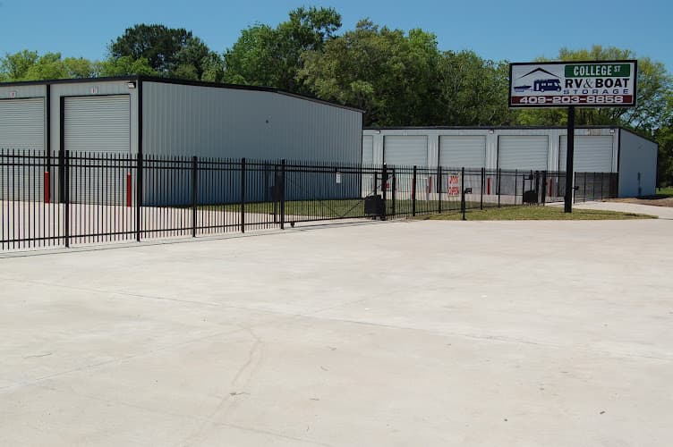 College Street RV & Boat Storage, LLC in Beaumont, TX