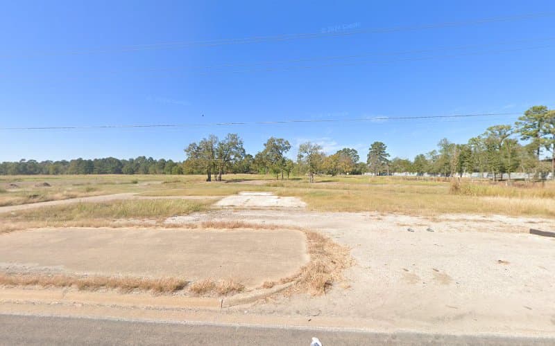 Golf Country Super Store in Trinity, TX