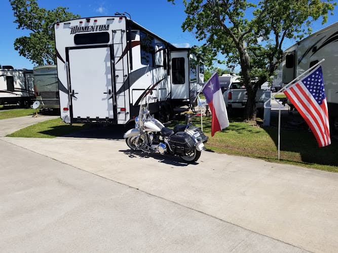 Groves RV Park