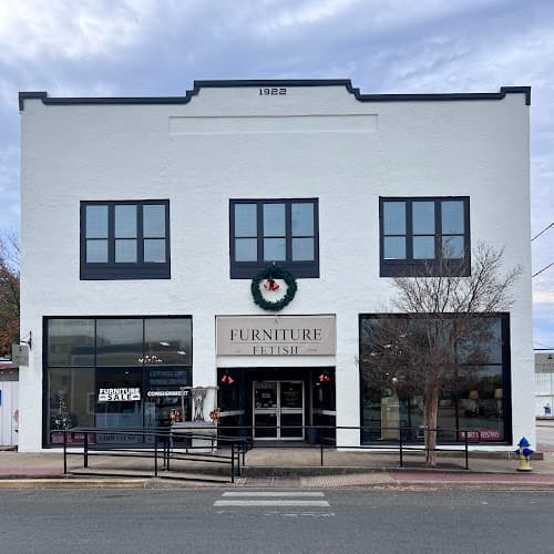 A Furniture Fetish Consignment & Estate Sales