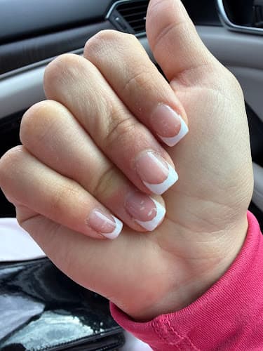 Super Nails