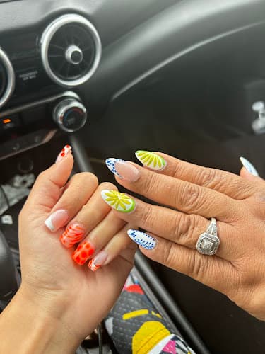 D nails & spa