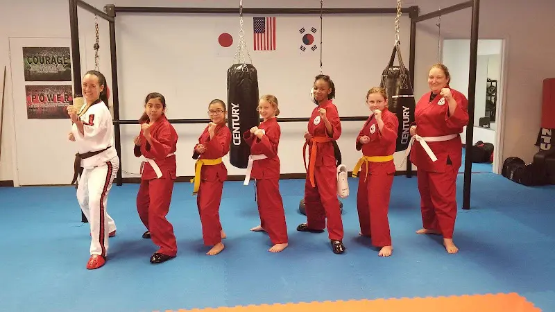 Mike Maxwell's Fighting Dragons Karate