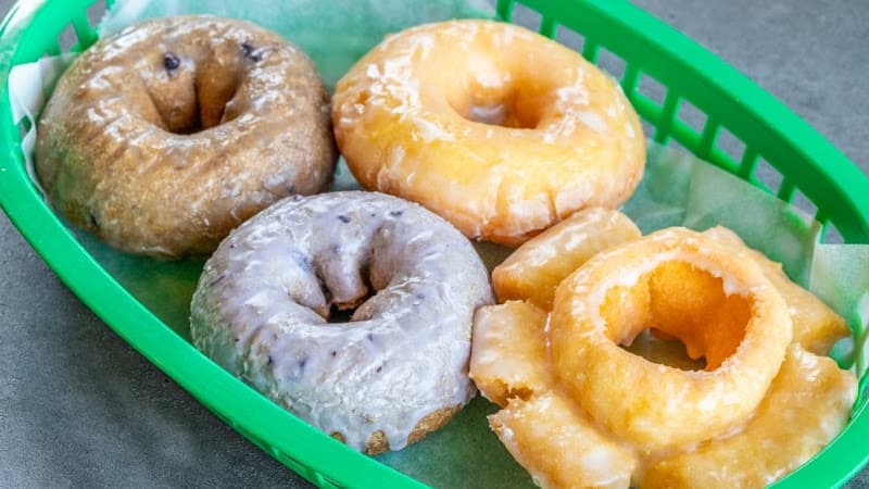 Happy Donuts
