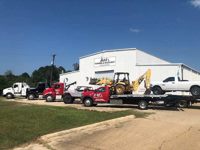 Hatch's Towing & Recovery in Woodville, TX