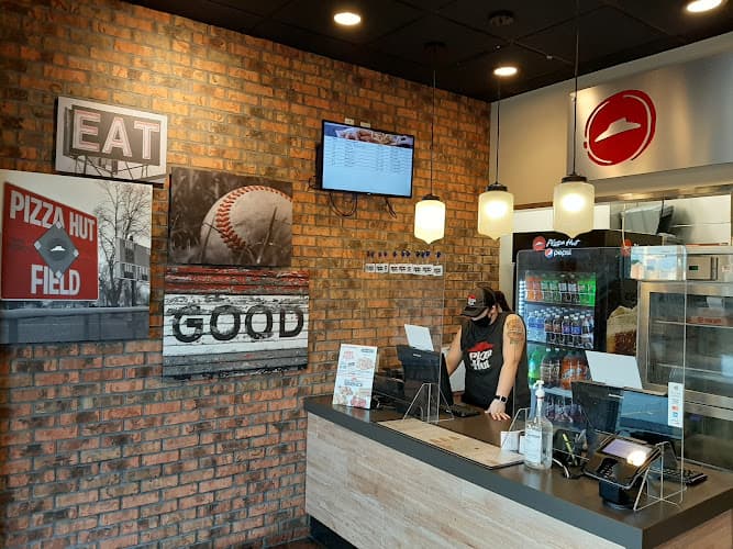 Pizza Hut