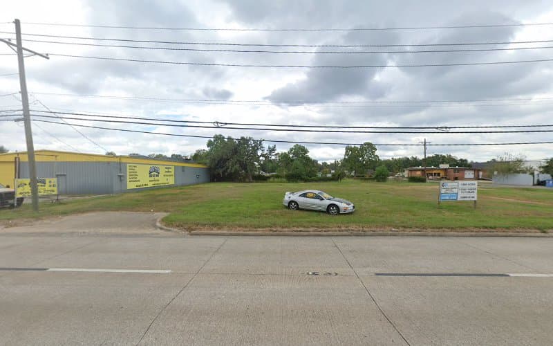 Poryky's Swift Gas Station