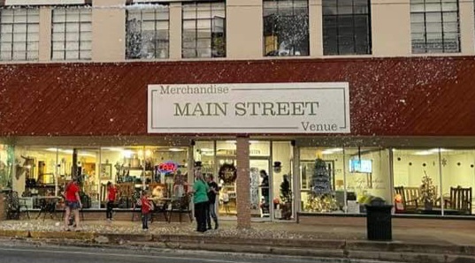 Main Street Merchandise in Livingston, TX