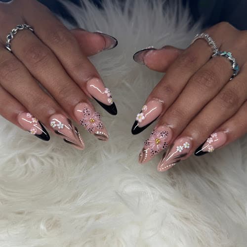 Le Ha Nails
