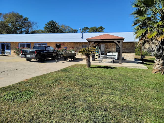 Coldspring Inn in Coldspring, TX