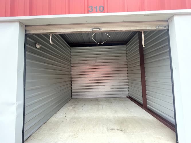 Mini Mall Storage - Livingston