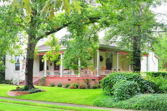 Hardeman House Bed & Breakfast