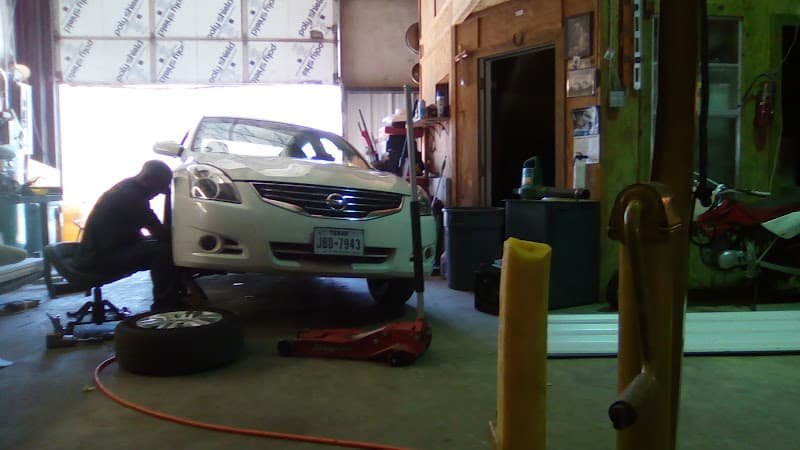 A & R Body Shop