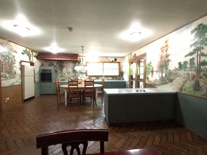 Clyde Gray/ Heritage Village Museum