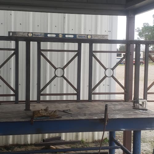 Trinity Welding & Hotshot & Handyman Services in Beaumont, TX