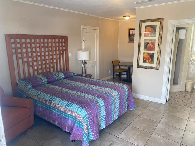 Spindletop Motel