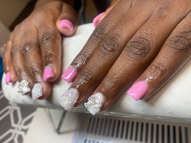BeautyGaloreX3 LLC in Beaumont, TX