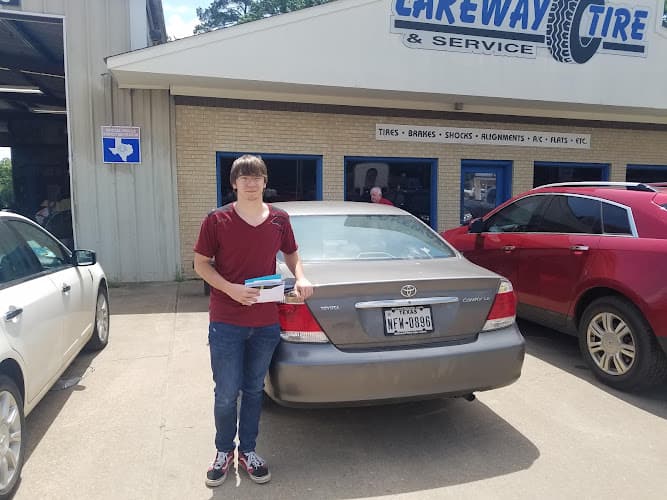 Lakeway Tire - Woodville