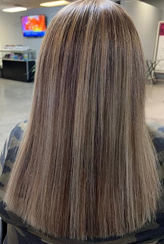 Yaozmara's Beauty Salon
