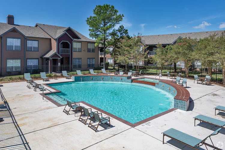Farnham Park Apartments