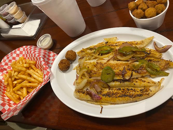 Sam's Southern Eatery (Nacogdoches)