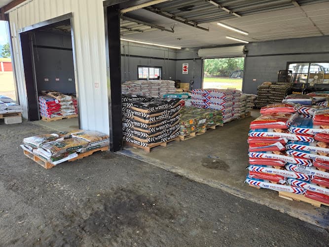 Hemphill Feed and Outdoors in Hemphill, TX