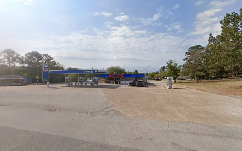 Sandy Food Mart (Chevron)