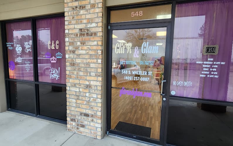 Glit'R & Glam, LLC