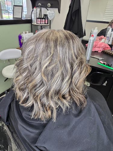 Brandy's Extentions & Color Salon
