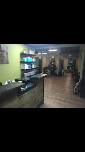 Devine Dimensions Salon & Spa