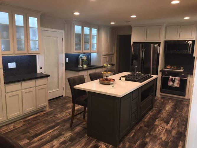 Les's Custom Woodworks
