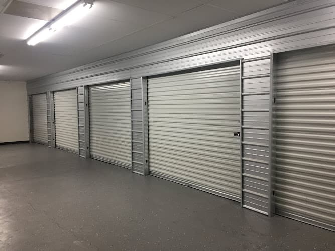 TIA AND POPPY'S CLIMATE CONTROLLED STORAGE
