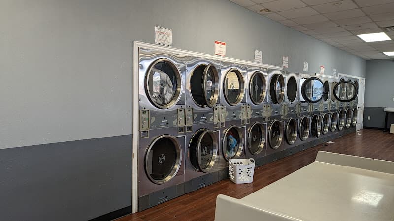 Kampus Korner Wash & Fold
