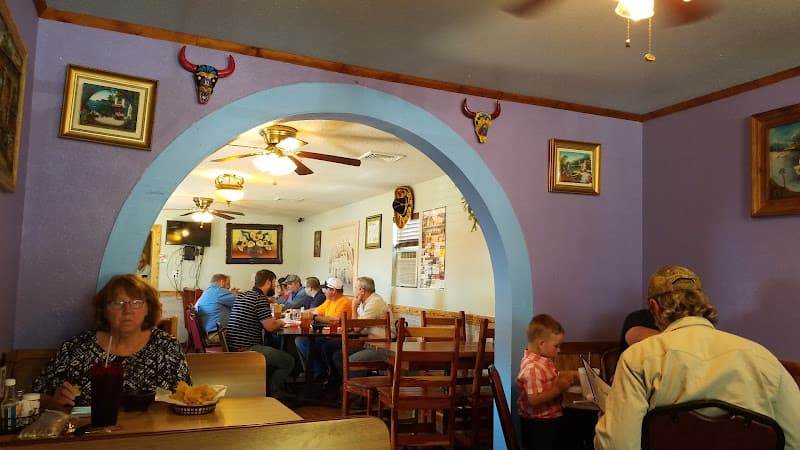 El Tio in Hemphill, TX