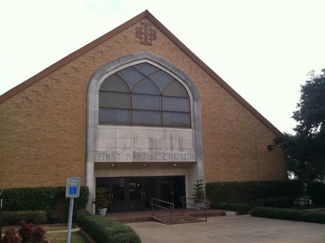 First Baptist Church of Groves