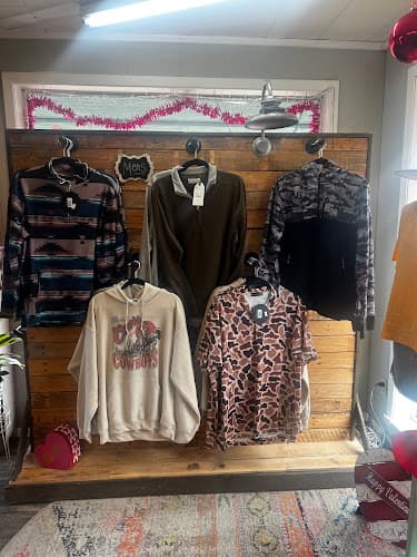 Hemphill Flower Shop & Boutique in Hemphill, TX