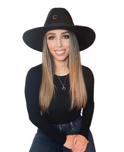 Kacie Williams Realtor in Bridge City, TX