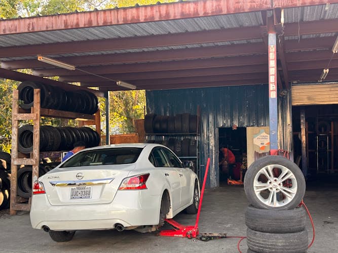 Tire Shop El Chijol