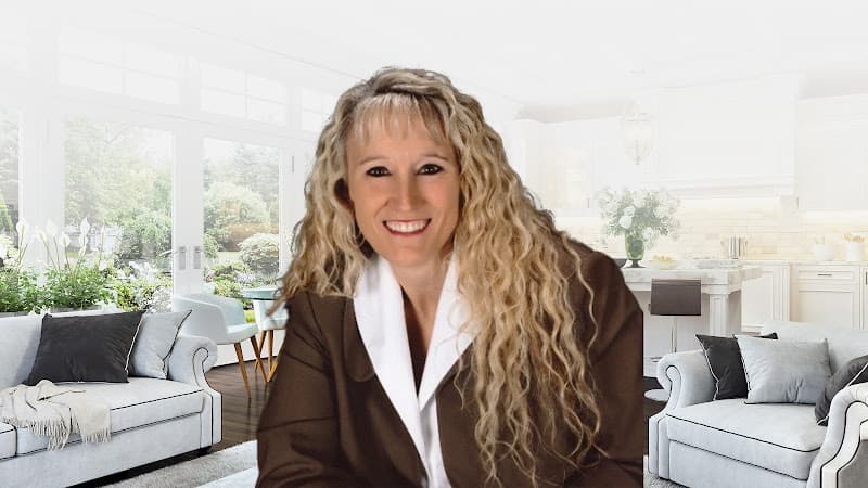 Debbie Hughes - Realtor