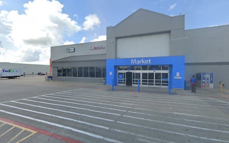 Regal Nails, Salon & Spa