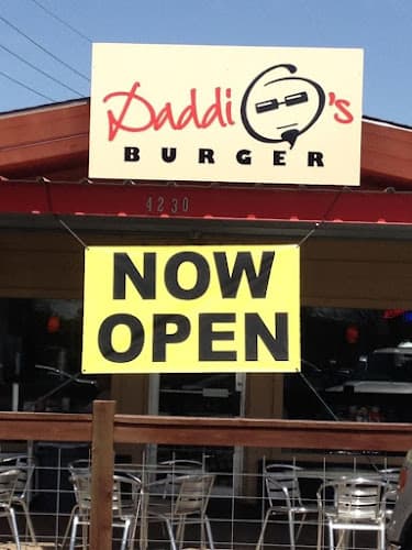 DaddiO's Burger