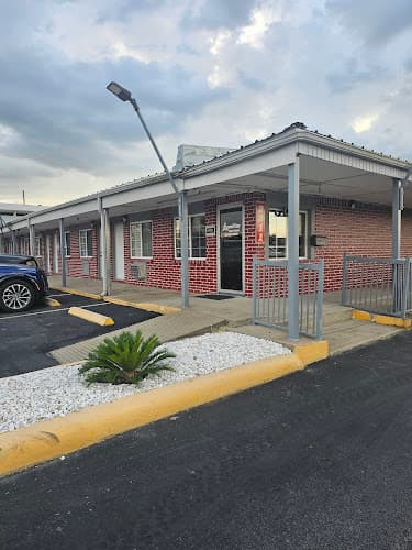 Ameristay Inn & Suites