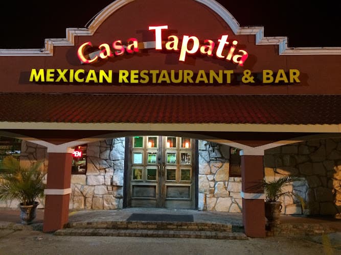 Casa Tapatia Mexican Restaurant & Bar
