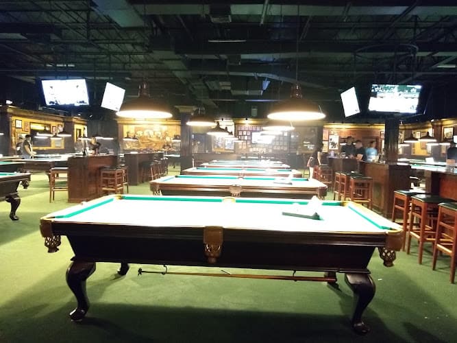 Eddie's Tavern Beaumont