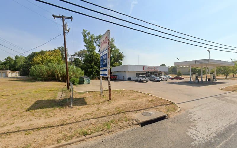 Le Huan Cua Diane C DDS in Nacogdoches, TX