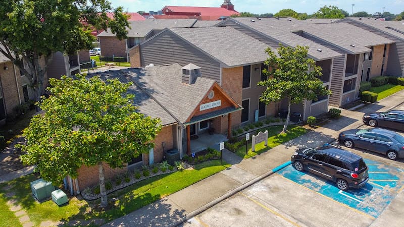 Carriage House Apartments